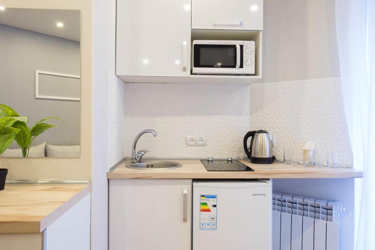 New Studio In The City Center - Mykoly Khvylovoho Str 5-2 คาร์คิฟ ภายนอก รูปภาพ